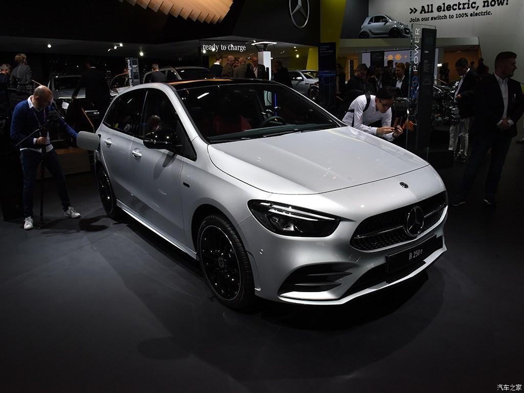法兰克福奔驰新能源阵容:EQV/GLE 350 de/smart EQ等车型亮相