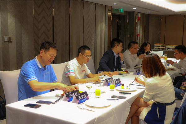 2019成都夜话,新能源营销大佬都说了一些什么?