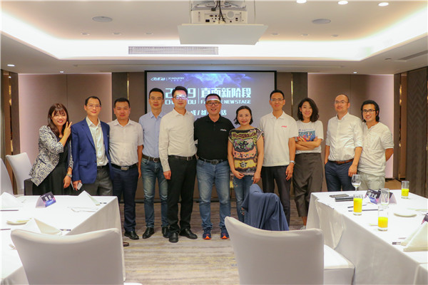 2019成都夜话,新能源营销大佬都说了一些什么?