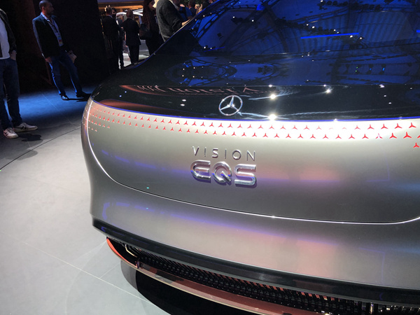 法兰克福车展:奔驰VISION EQS,电动的S级!