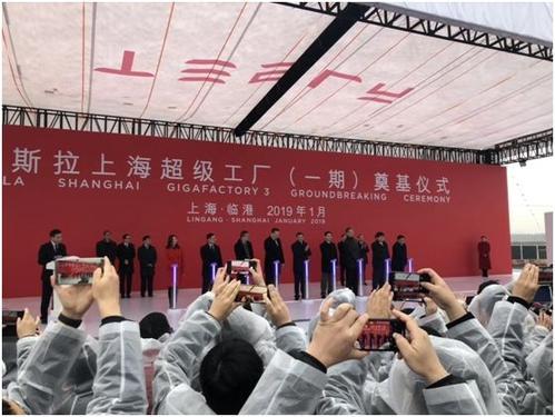 汽车行业分析师:特斯拉可能会推出更便宜车型