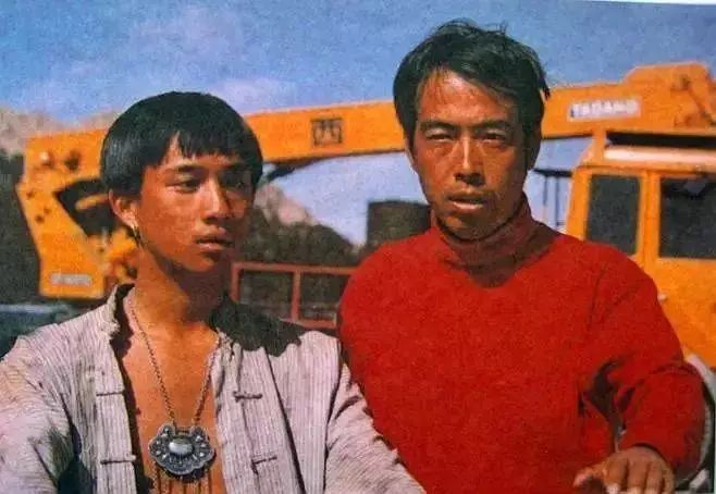 年轻时的陈凯歌 那年入学北京电影学院的还有田壮壮,顾长卫,张军钊