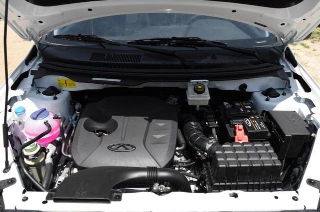 顶配优惠后不足6万的小型SUV 自动挡ESP 油耗6L比宝骏510更香？