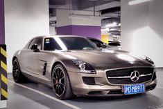 这台AMG SLS真的好看，不愧是标杆!