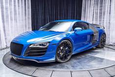 Audi R8，外观怎么说呢，还是挺好看的