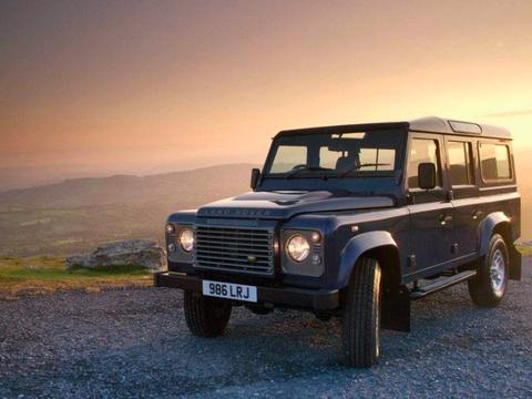 没了大梁的全新路虎卫士就不纯粹？终极越野，拼的从来都不是情怀