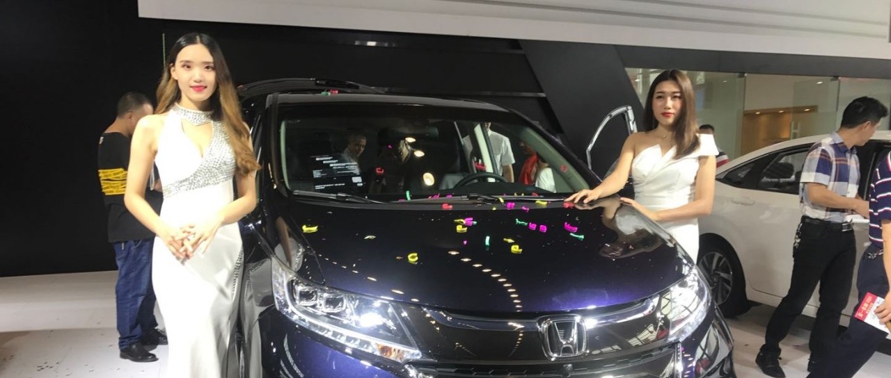 假期福利到！中秋车展明天开幕！现场购车领6880大礼包再抽家电豪礼...