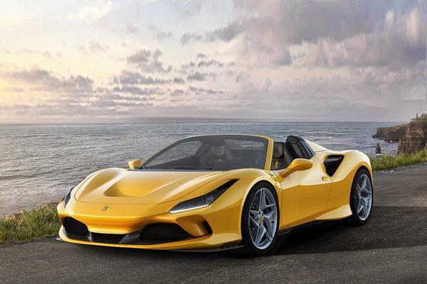 法拉利大中华携经典V8家族祝您中秋快乐！