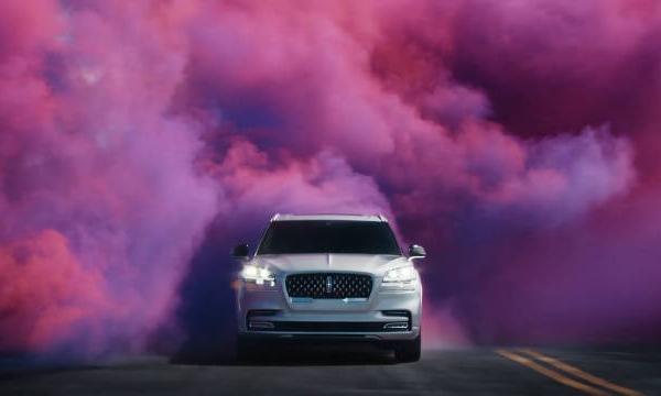 马修·麦康纳出演全新林肯飞行家宣传片