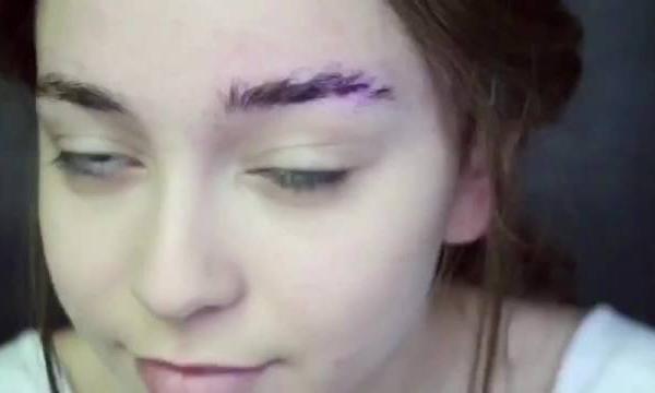 全新奔驰A级两厢，关切，-NCAP碰撞测试 30秒懂车的微博视频