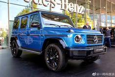 每天一组汽车美图：奔驰G500，这颜色够酷