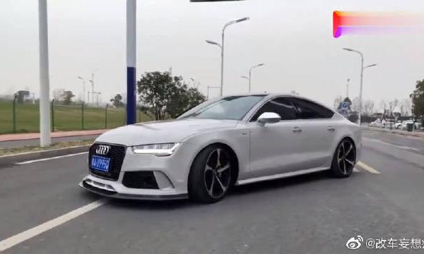 奥迪A7改装后现身街头，外观更具轿跑特征！