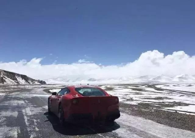 走川藏线一定要开越野车?老司机:怕是没去过西藏吧