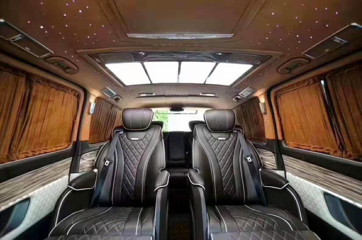 新一代豪华奔驰V260,颜值不输埃尔法,内饰很有高级感