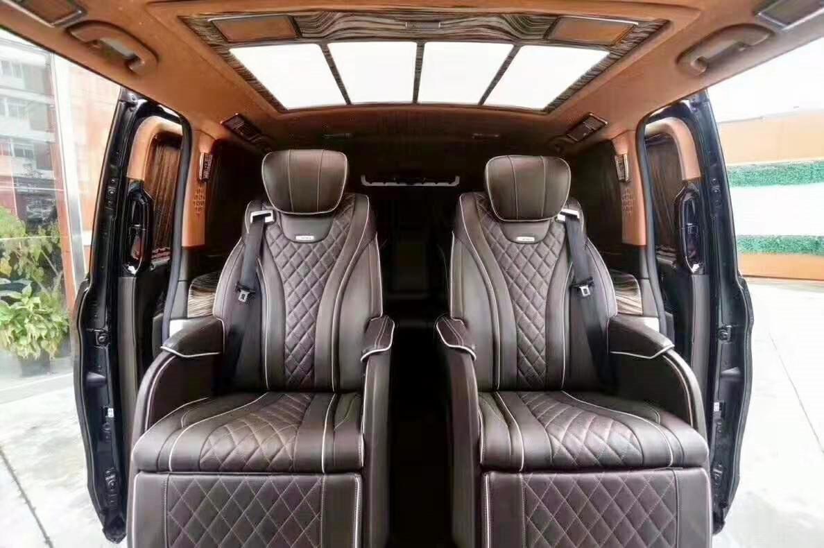 新一代豪华奔驰V260,颜值不输埃尔法,内饰很有高级感
