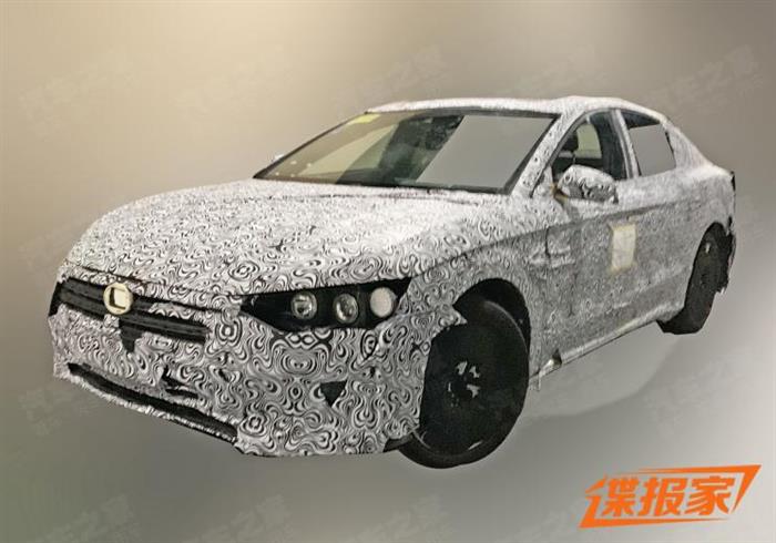 比亚迪全新中型车谍照曝光,或命名“汉”