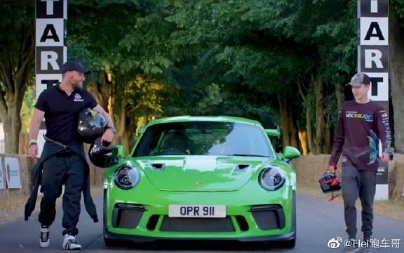 汽车视频：无人机大战保时捷 911 GT3 RS