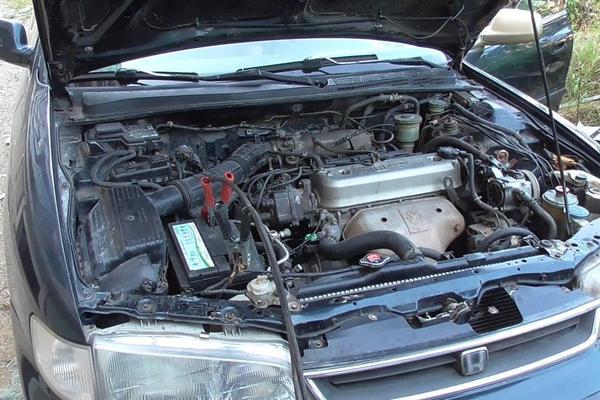 这台老雅阁的故障网友给出的答案五花八门，到底会是什么原因？