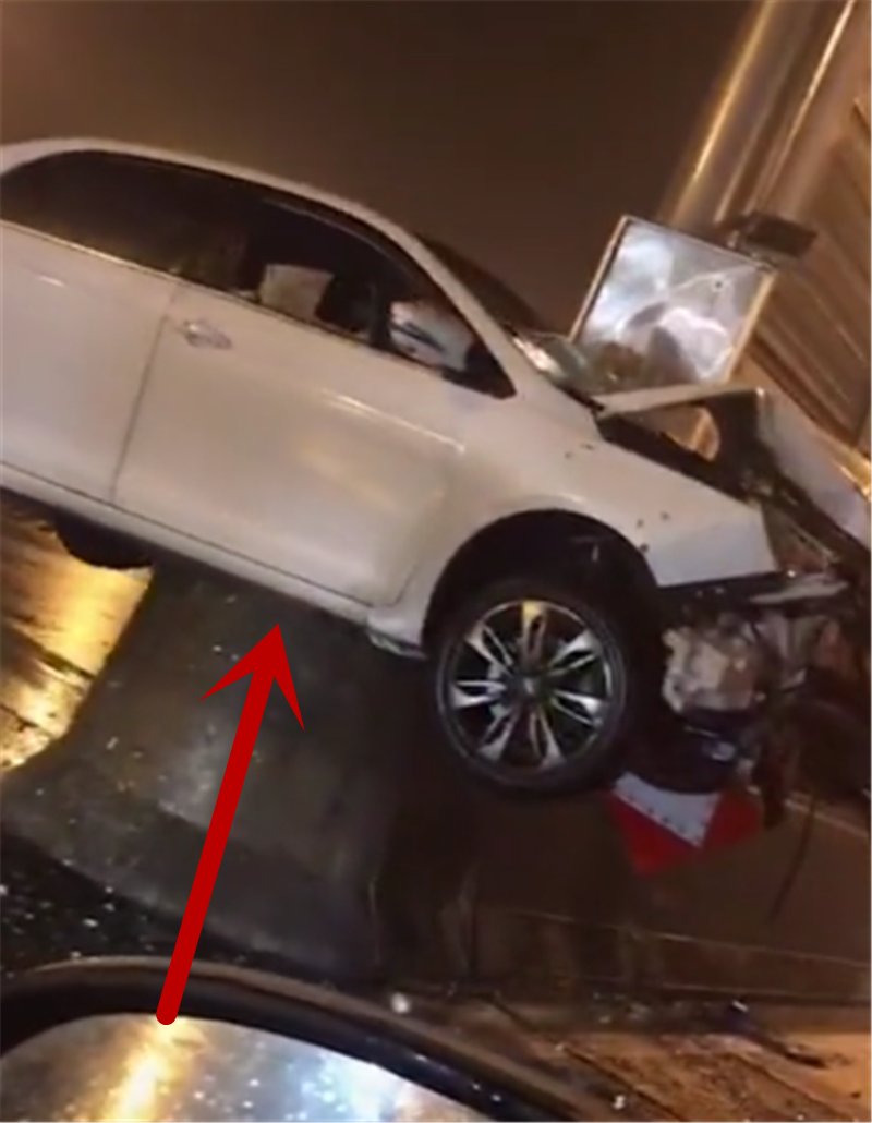 同样是国产车,女司机开吉利差点“飞上天”,而比亚迪秦只能横趴