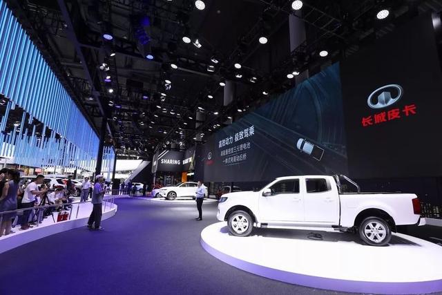 续航300公里,预售25.68万元起,什么样的人适合买风骏7 EV?