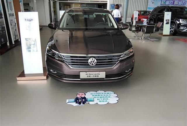 8月轿车销量榜新鲜出炉,大众家族霸占,丰田招牌卡罗拉掉出前十