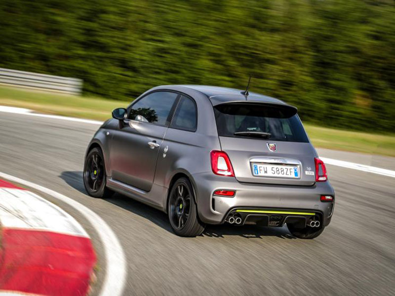 外表呆萌内心暴躁 新款Abarth 595 Pista官图发布