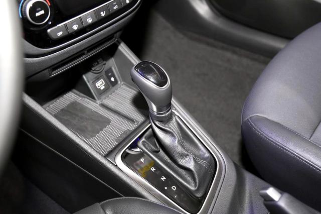 3分钟看车圈:油耗降至2.1L!国产全新奥迪A6L插混版曝光