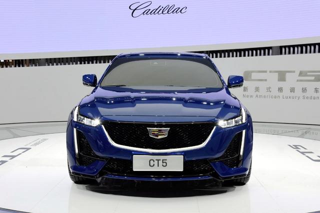 3分钟看车圈:油耗降至2.1L!国产全新奥迪A6L插混版曝光