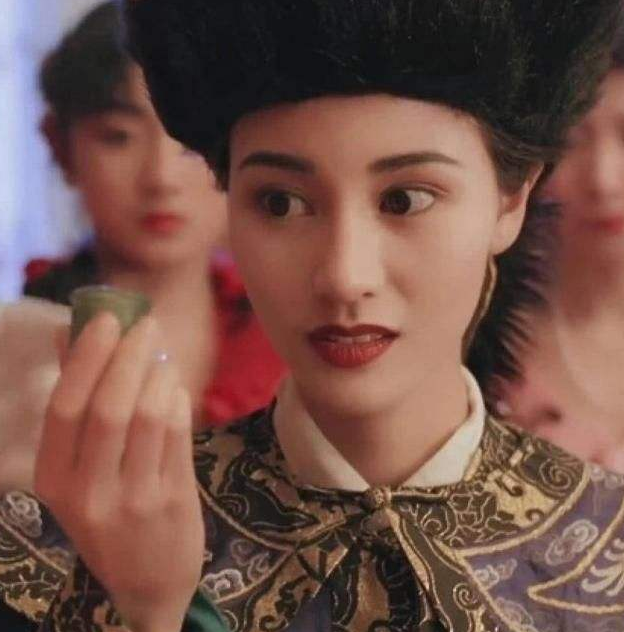 李嘉欣演杨贵妃被嫌又老又丑可她年轻时的古装真不输巩俐