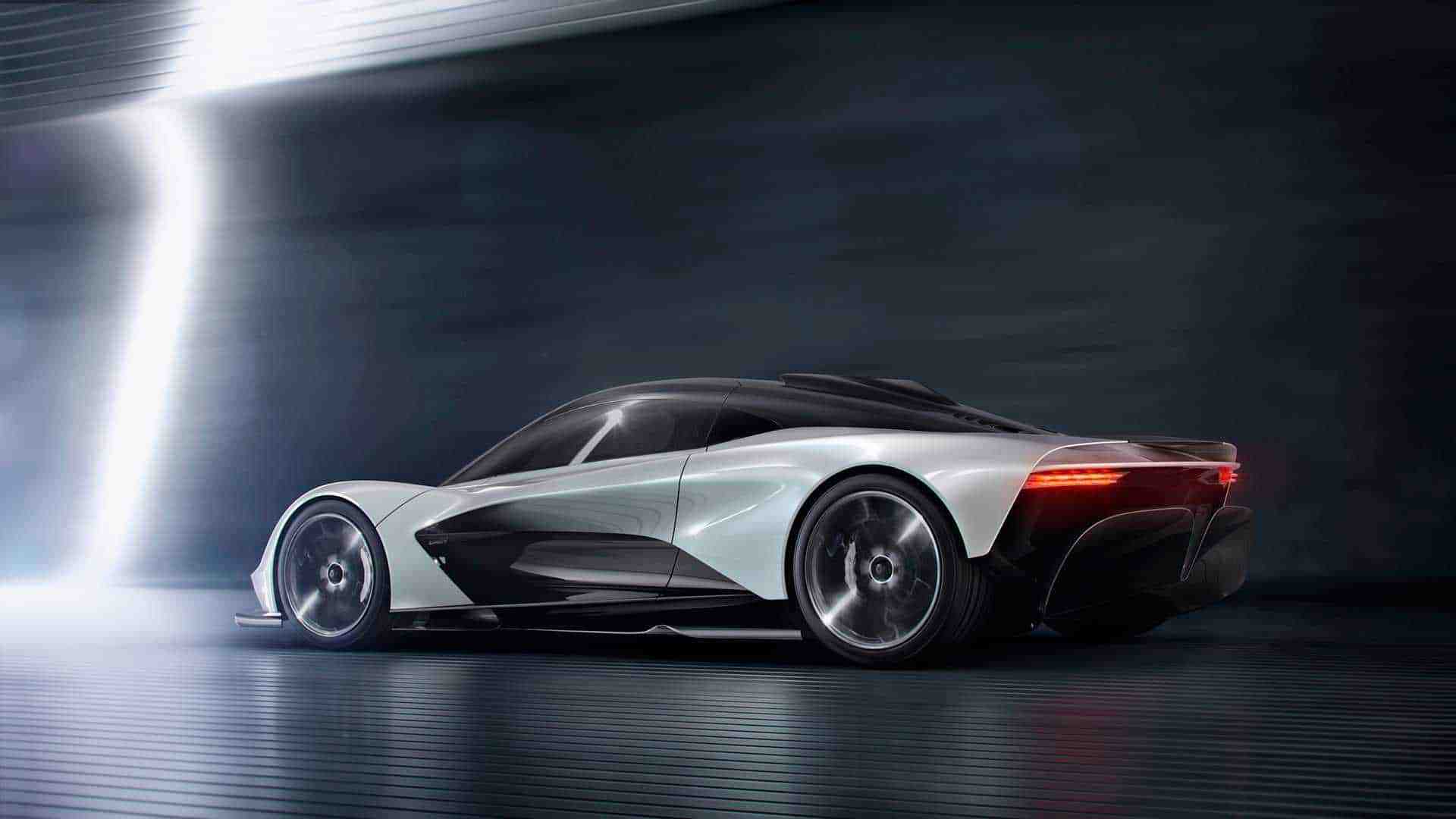 AM-RB 003,阿斯顿马丁再造传奇跑车,对标法拉利拉法