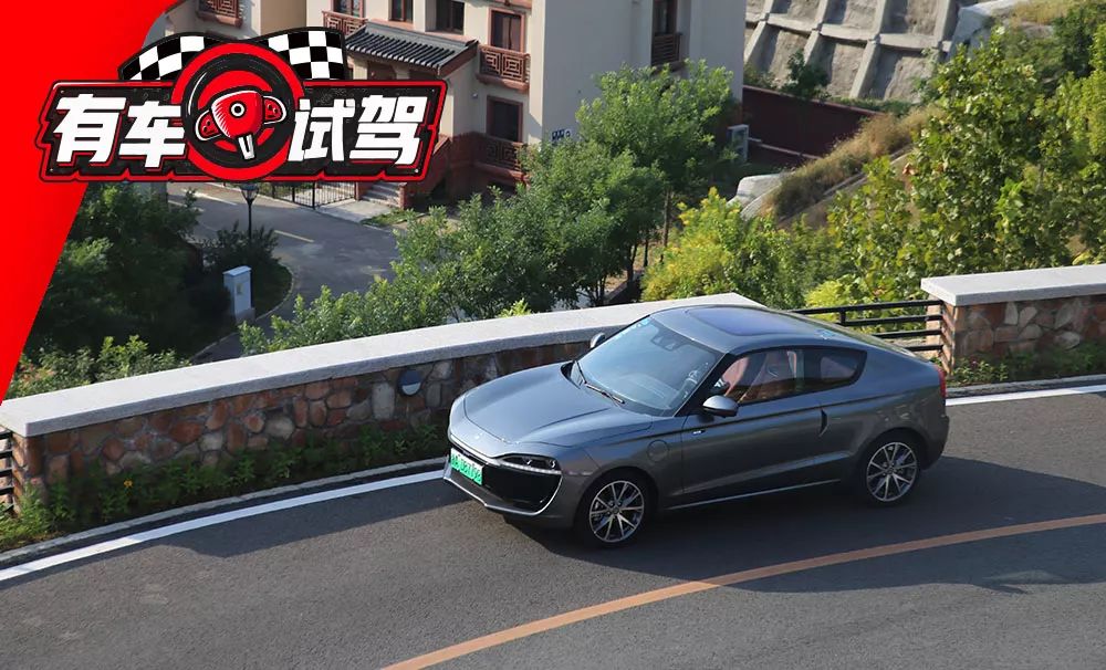 10多万的“双门跑车”,6.9秒破百,还带面部识别!瞧一瞧?