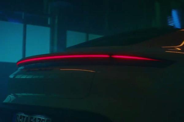 保时捷 Taycan 新宣传片：Different fuel.Same soul