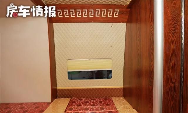 首款可拓展的B型房车,中式内装两米大床能住3-4人,空间是亮点