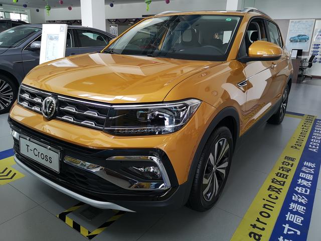 比新polo定位更高 到店看大众T-Cross 280TSI DSG顶配豪华