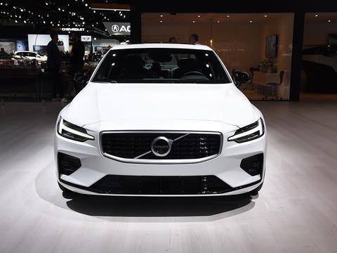 全新国产沃尔沃S60实拍，将会有四驱车型，预计12月上市