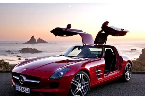 新买的百万豪车，却被4S店当展车，车主起诉索取双倍赔偿