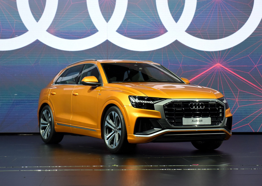 奥迪新旗舰型SUV,宝马X6、奔驰GLEcoupe新对手,奥迪Q8了解下