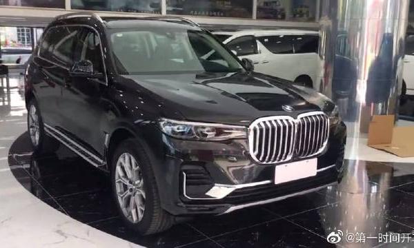 宝马宝马X7实测2020款宝马X7，科技配置丰富，内饰豪华