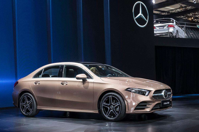 最便宜的奔驰要多少 c4a6-iewtena0788194.png