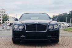 18款宾利飞驰V8S五座