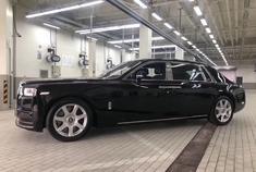 国五的加长版大幻影，最后一台，送一台迈巴赫450