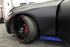 宝马新3系已经开始黑化了，效果初显