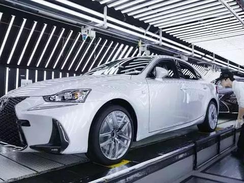 车价鄙视链：“涨价”的傲娇，与“降价”的虚脱