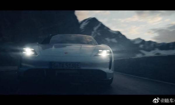 新的保时捷Taycan不愧是速度专家，这样的速度是真的很快啊！