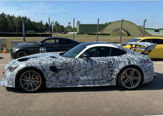 奔驰AMG GT Black Series谍照曝光，或搭载4.0L V8升级发动机