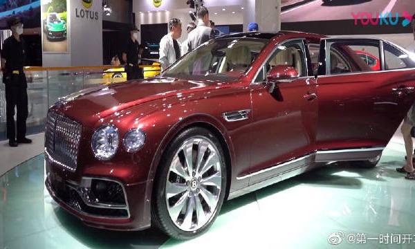 2019成都车展宾利新飞驰亮相，豪华至极