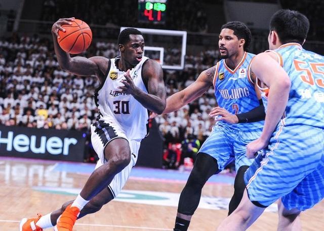 非凡12篮球赛直播 655d-iewtena6492671.jpg