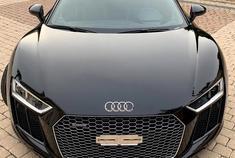 好看的汽车：Audi R8喜欢的，应该不在少数