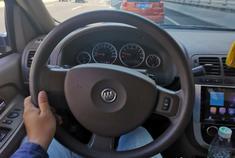 亲戚的GL8放我家了，正好办公室搬家，今天开了一天