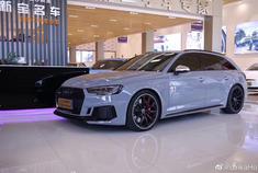 这台奥迪RS4真的好看，不愧是标杆!